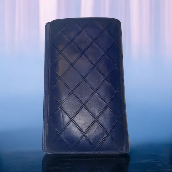 Chanel Vintage Bifold Blue Lambskin with Quilted Pattern EUC - Picture 2 of 9